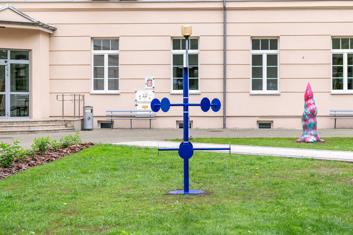 pomnik-d-20-1440x958